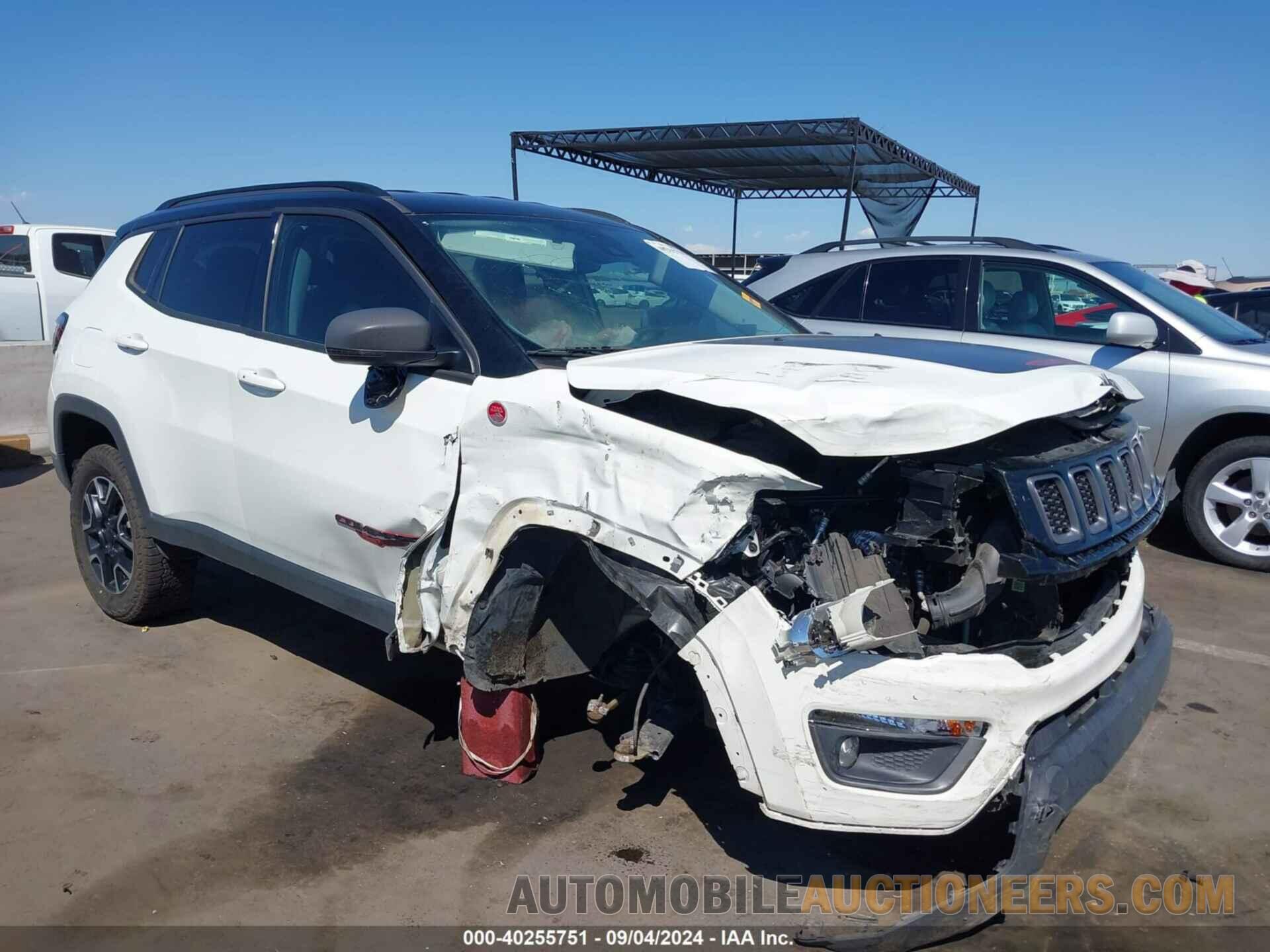 3C4NJDDB5MT562779 JEEP COMPASS 2021