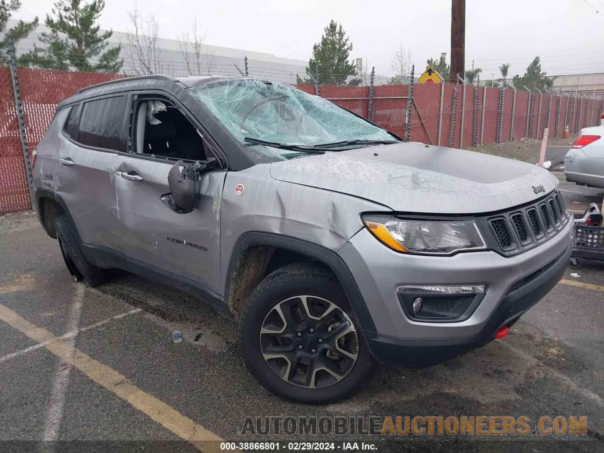 3C4NJDDB5MT564824 JEEP COMPASS 2021