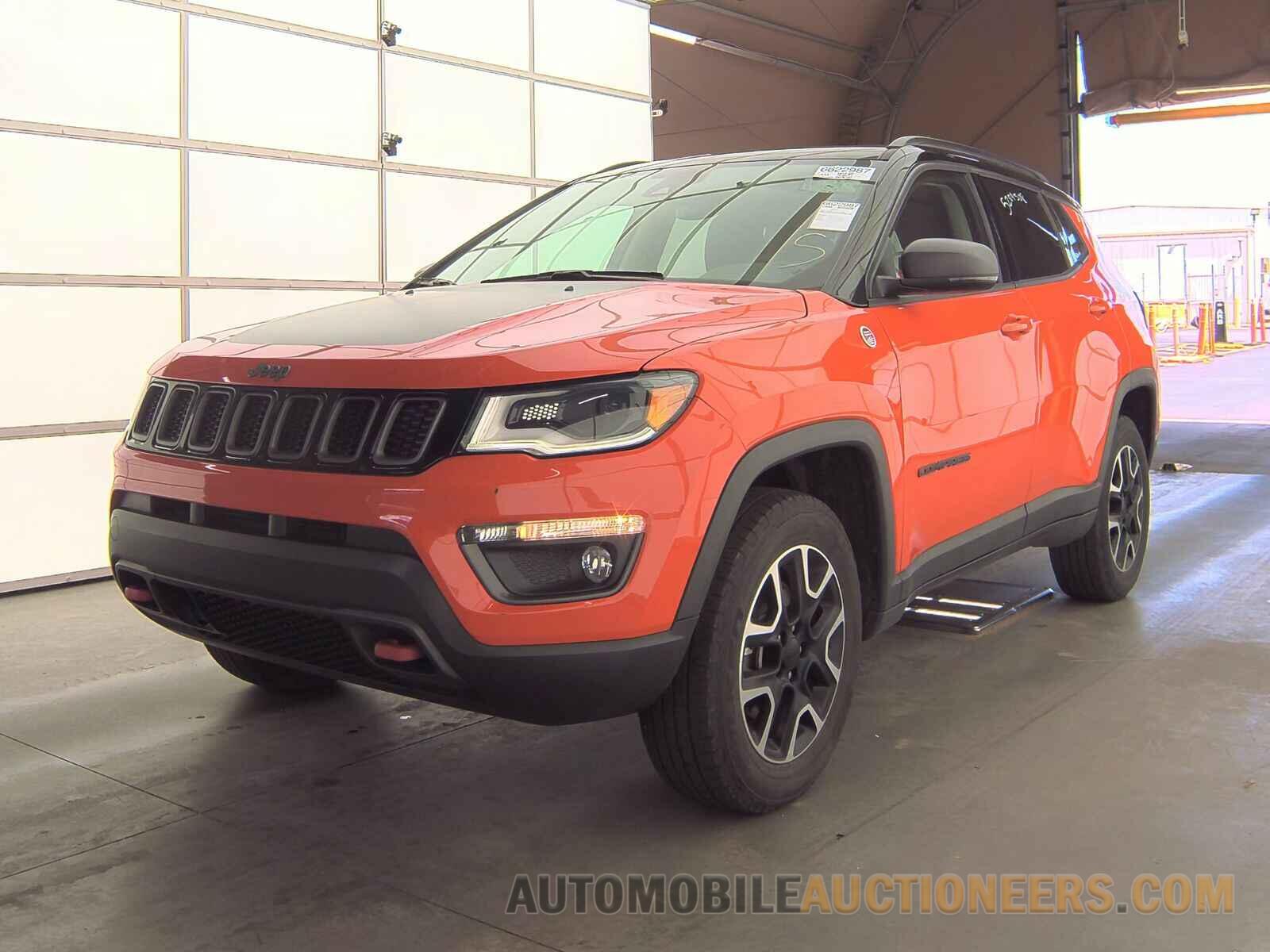 3C4NJDDB5MT581431 Jeep Compass 2021