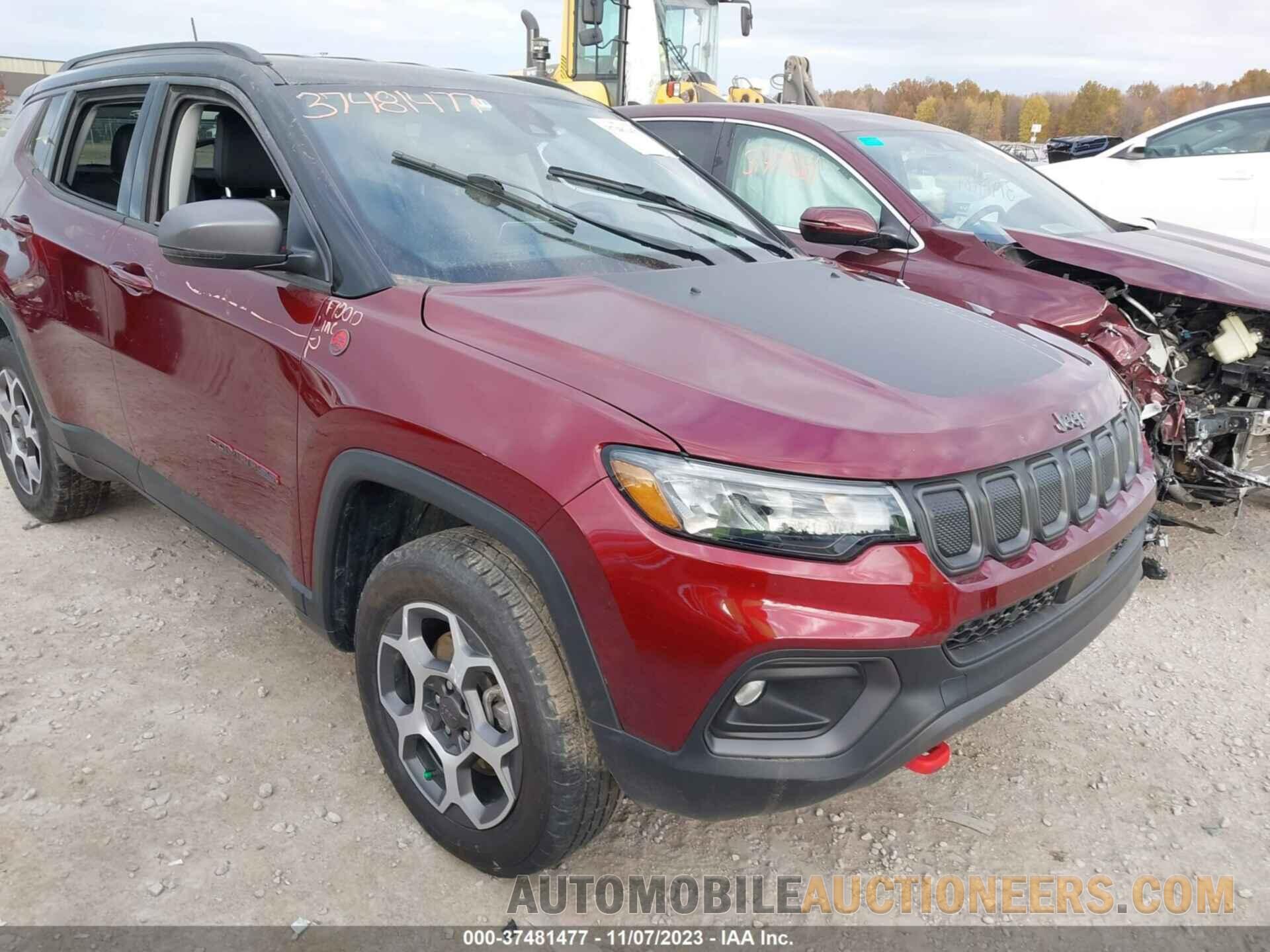 3C4NJDDB5NT142442 JEEP COMPASS 2022