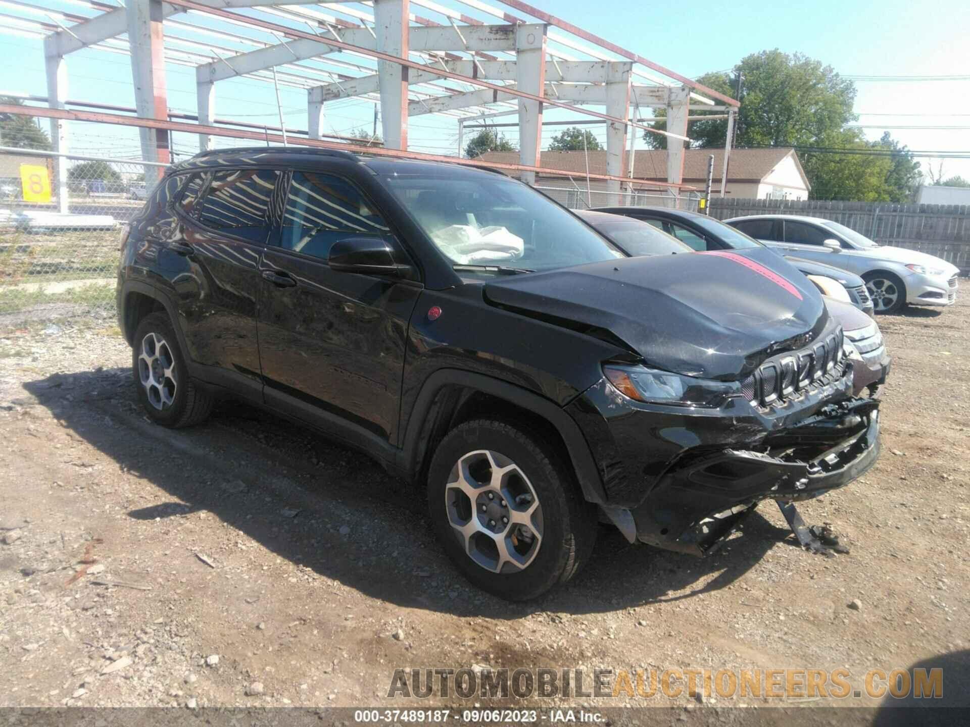 3C4NJDDB5NT197487 JEEP COMPASS 2022