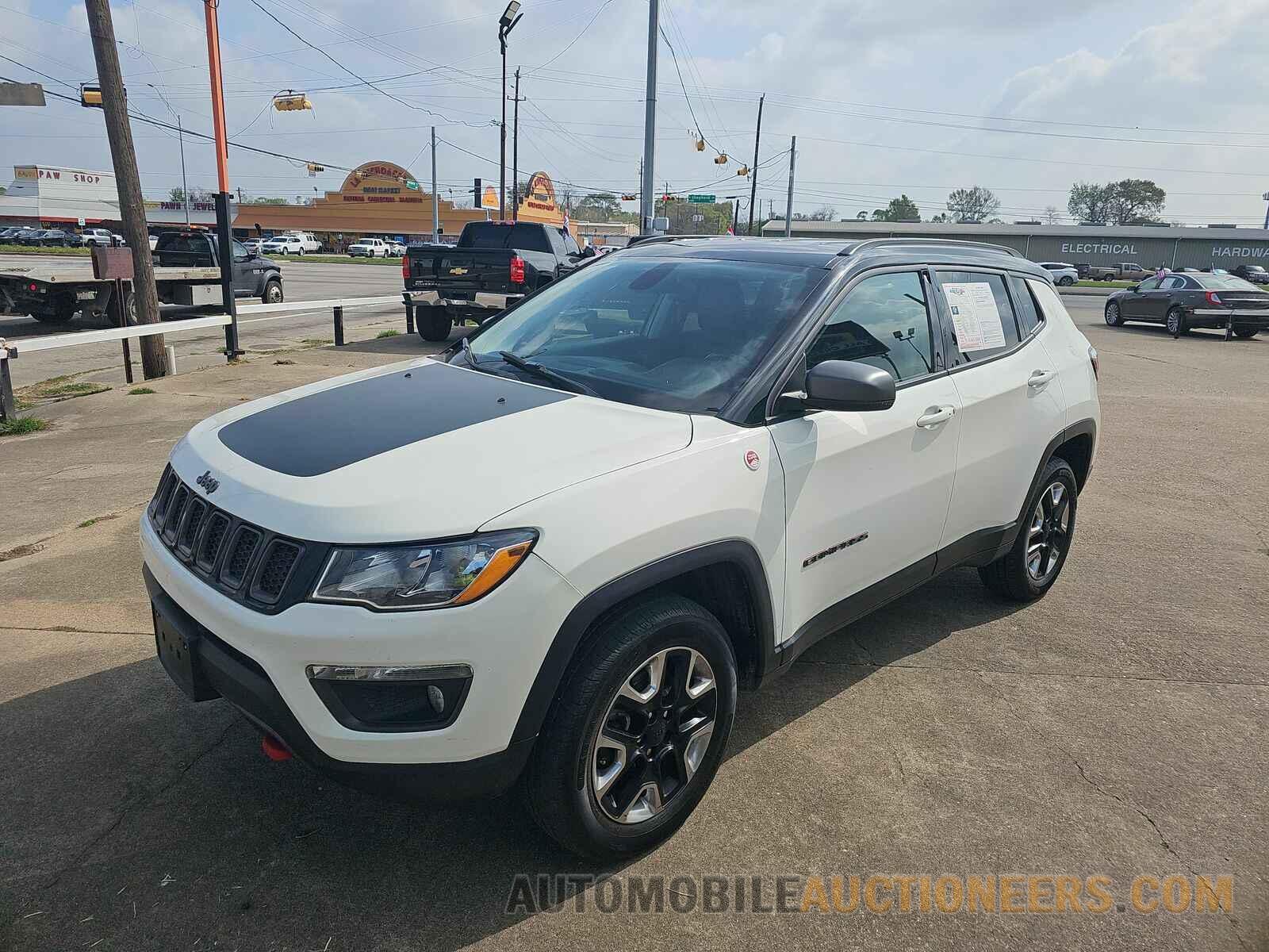 3C4NJDDB6JT174794 Jeep Compass 2018