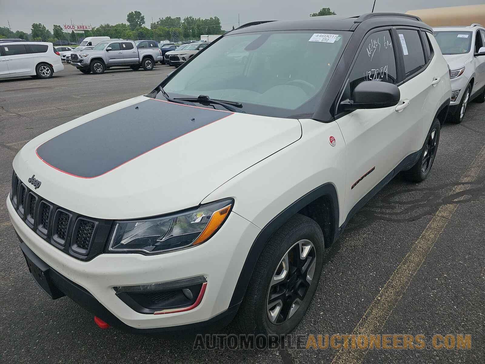 3C4NJDDB6JT437009 Jeep Compass 2018