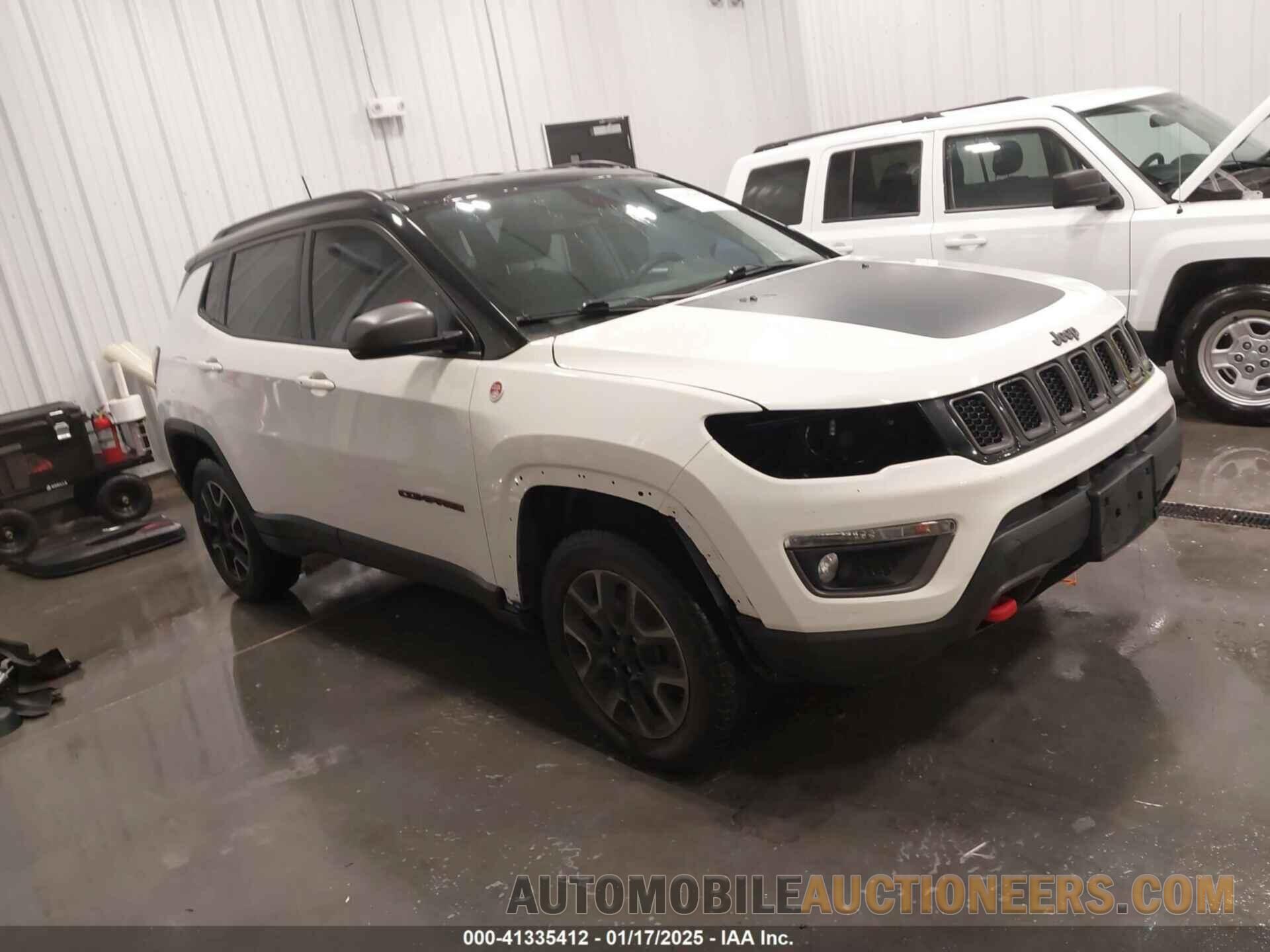 3C4NJDDB6KT668199 JEEP COMPASS 2019