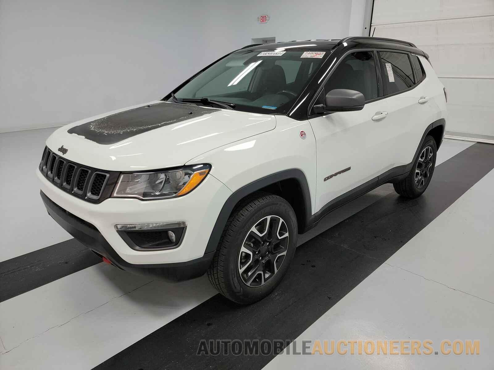 3C4NJDDB6KT806517 Jeep Compass 2019