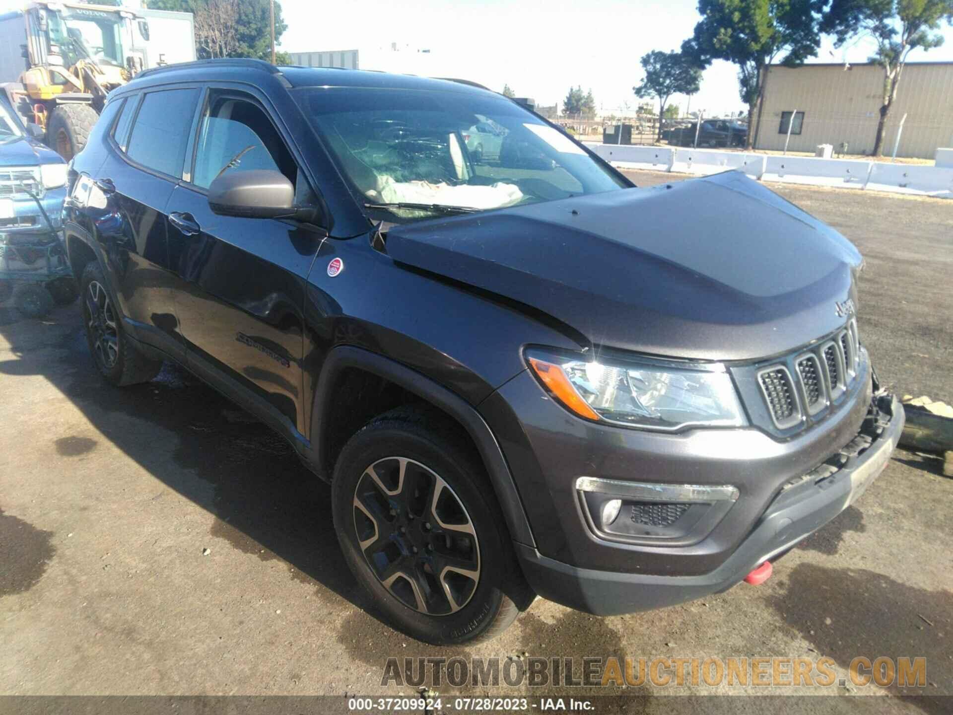 3C4NJDDB6KT849304 JEEP COMPASS 2019