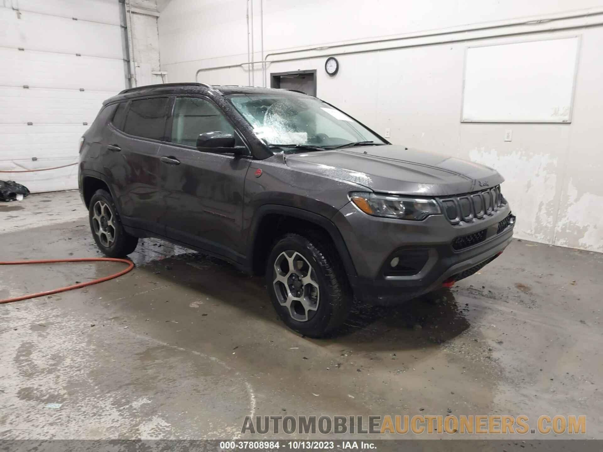 3C4NJDDB6NT227239 JEEP COMPASS 2022