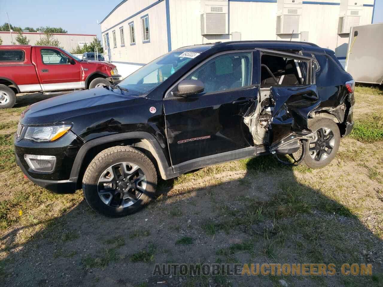 3C4NJDDB7JT207303 JEEP COMPASS 2018