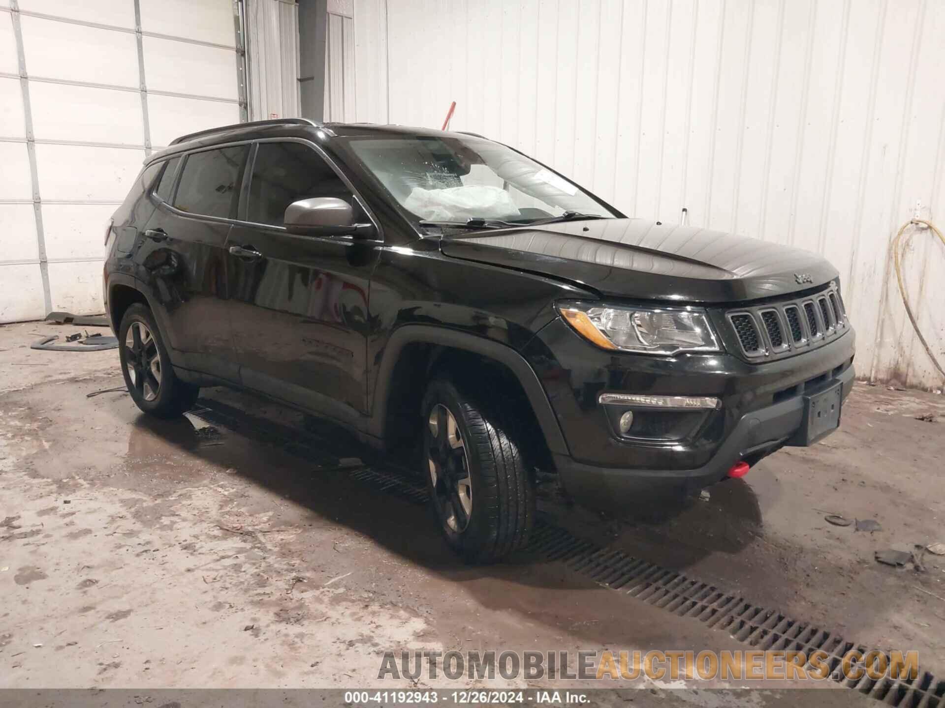 3C4NJDDB7JT207513 JEEP COMPASS 2018