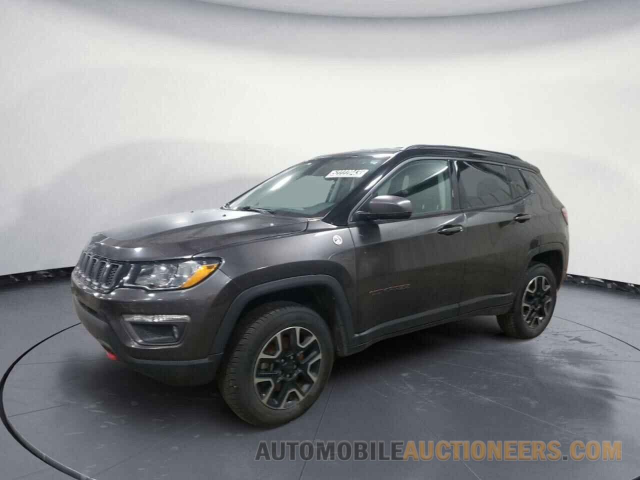 3C4NJDDB7KT728555 JEEP COMPASS 2019