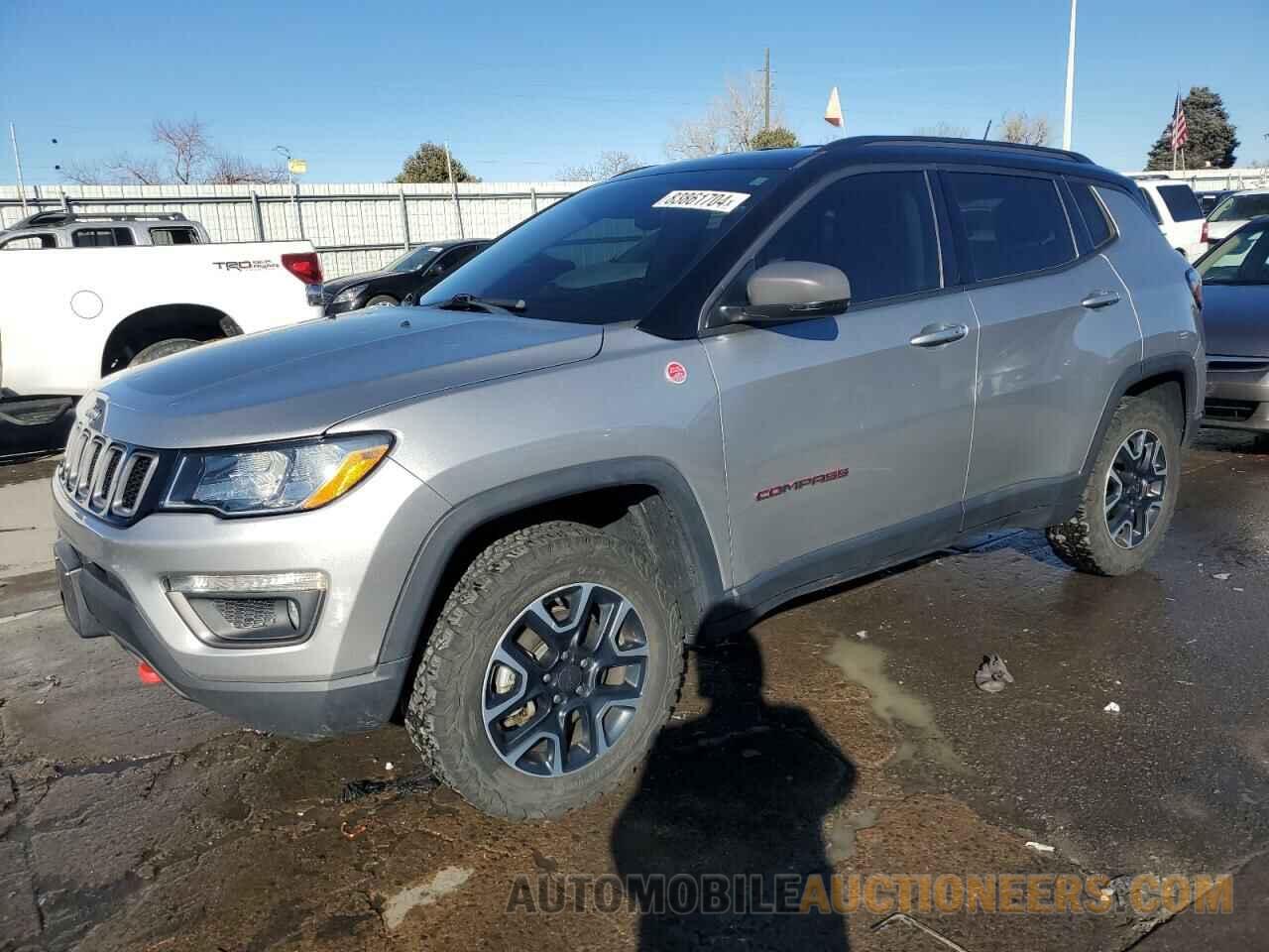 3C4NJDDB7KT732976 JEEP COMPASS 2019