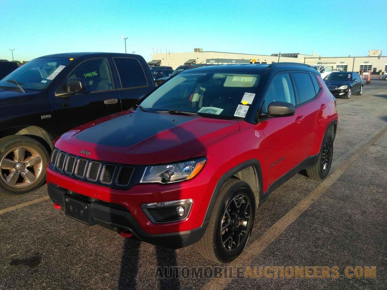 3C4NJDDB7KT825562 Jeep Compass 2019