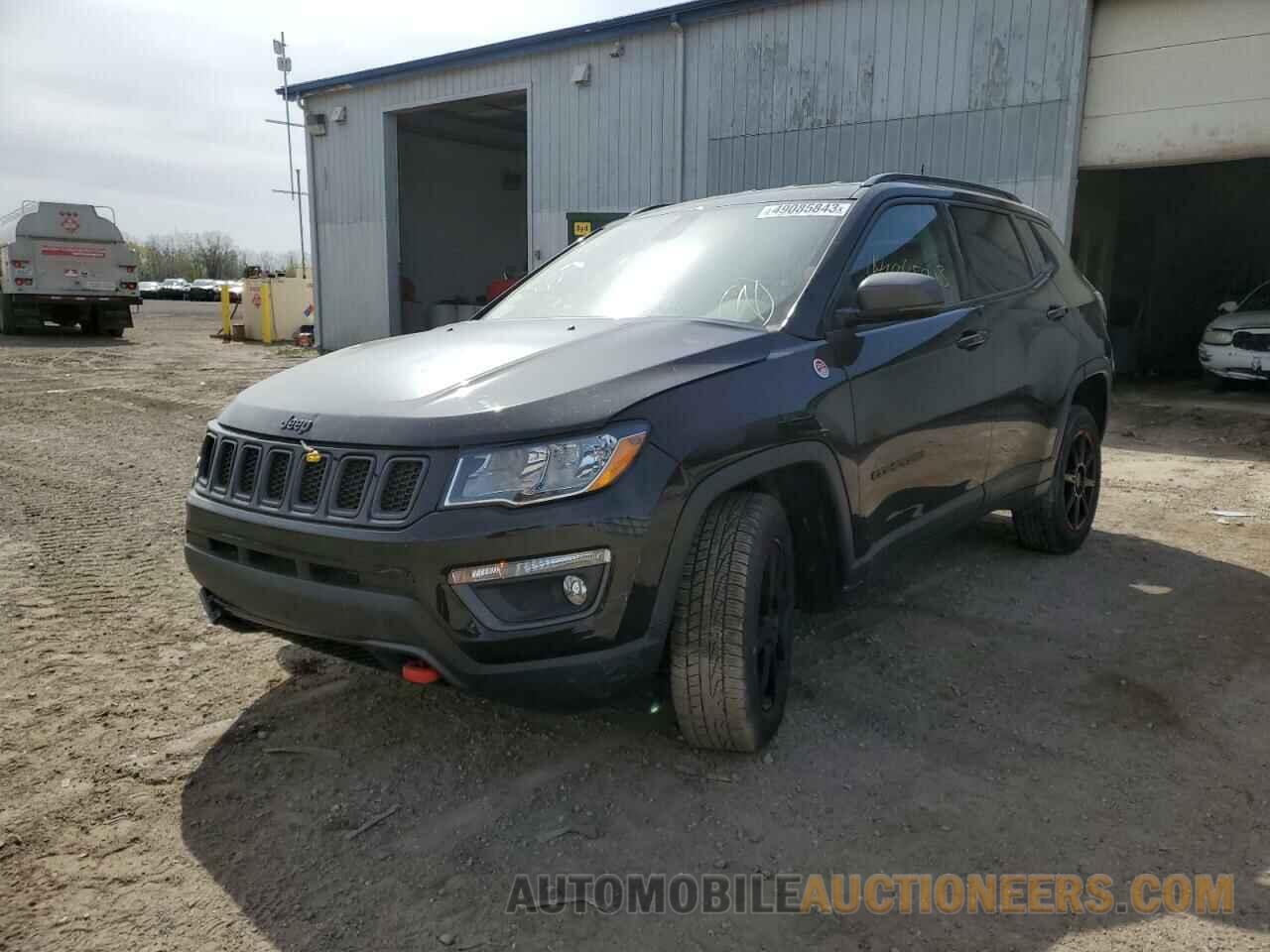 3C4NJDDB8JT163165 JEEP COMPASS 2018