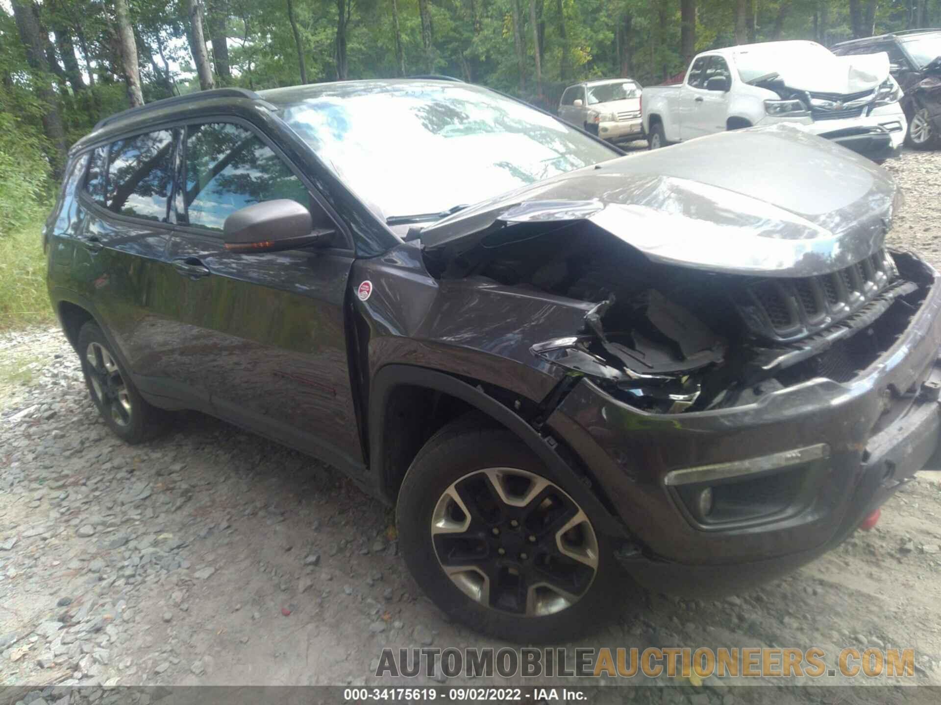 3C4NJDDB8JT238575 JEEP COMPASS 2018