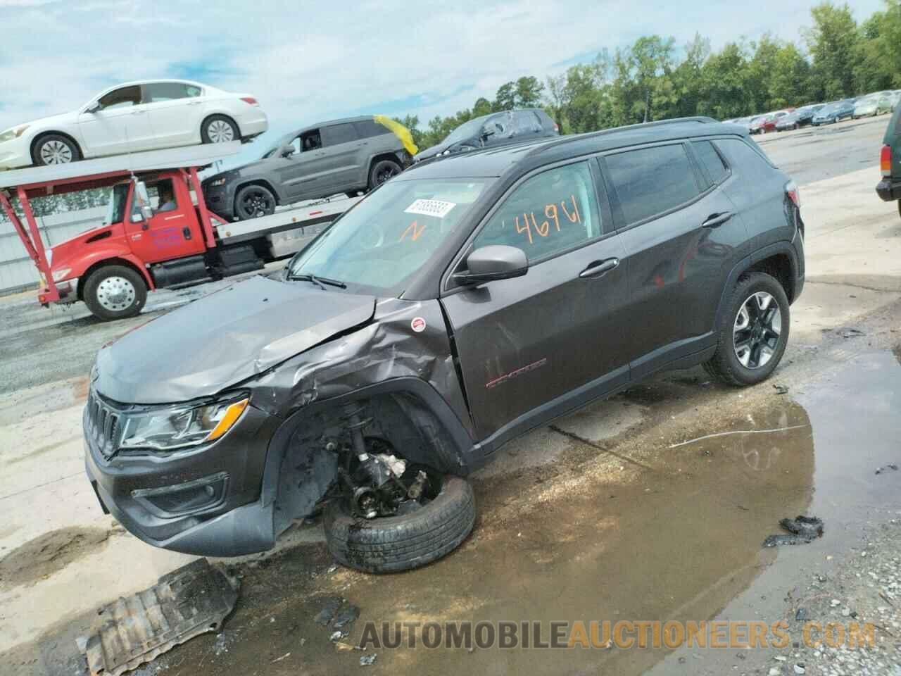 3C4NJDDB8JT342452 JEEP COMPASS 2018