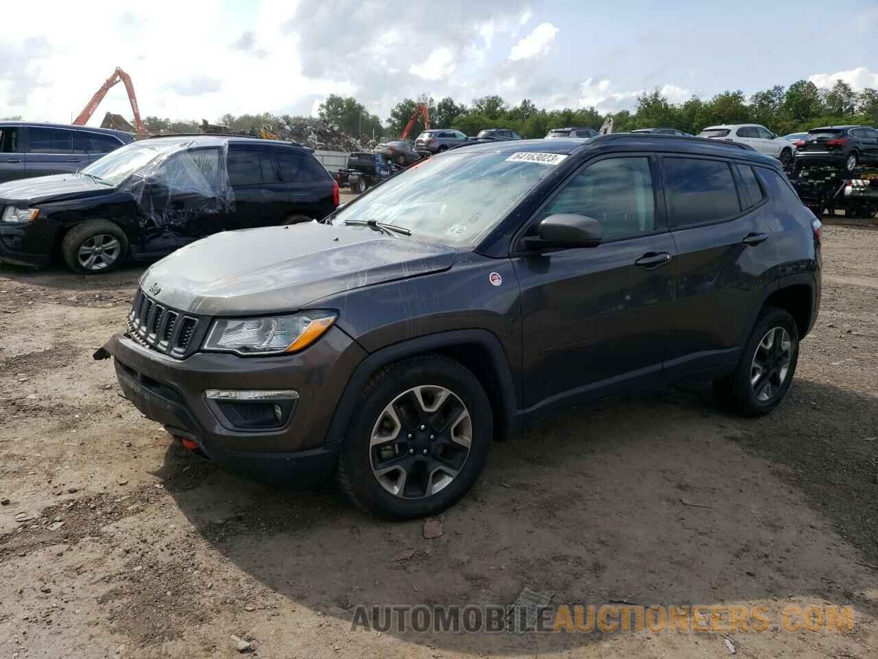 3C4NJDDB8JT402102 JEEP COMPASS 2018