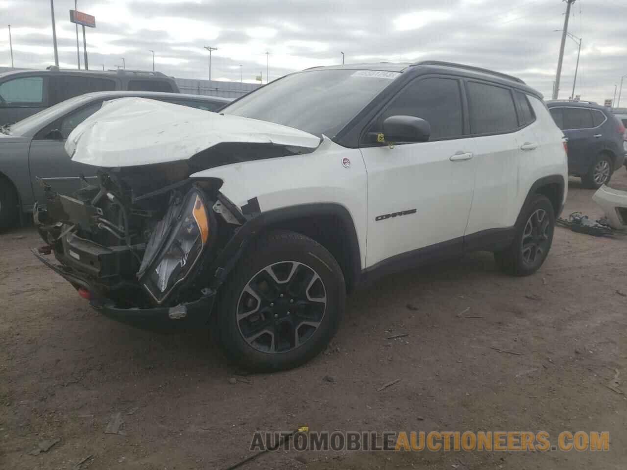 3C4NJDDB8JT501194 JEEP COMPASS 2018