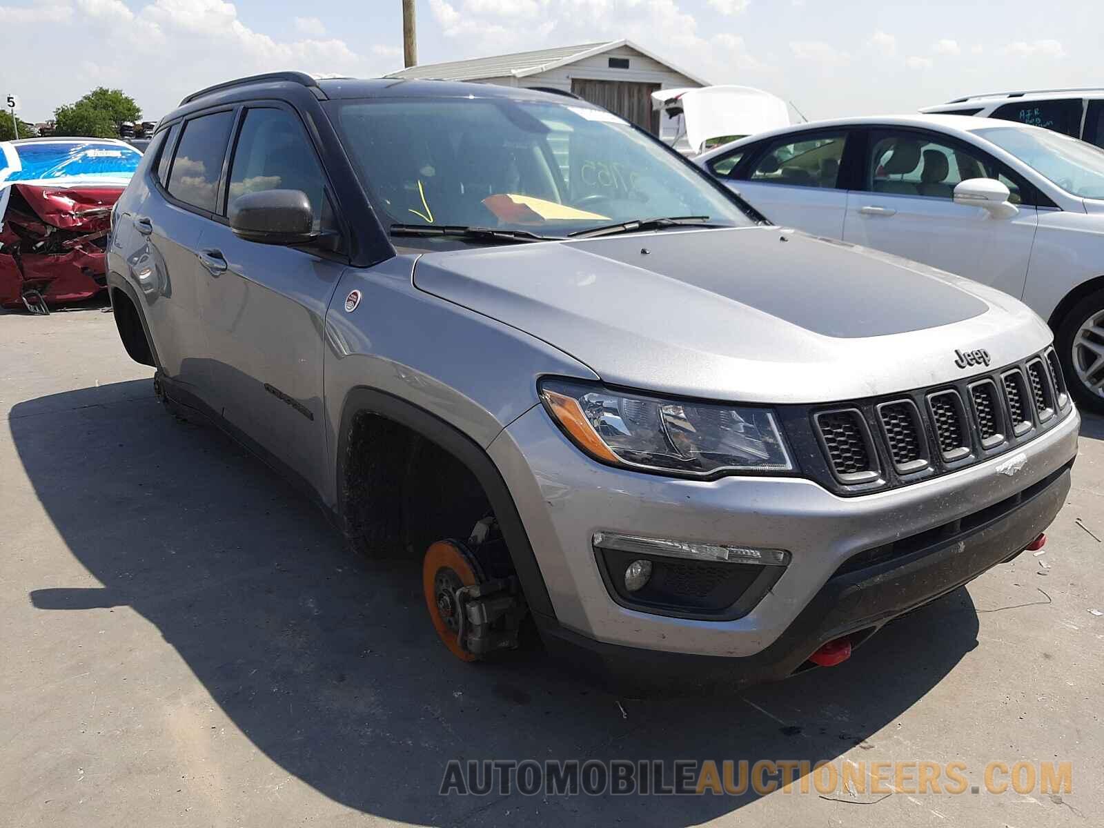 3C4NJDDB8KT733263 JEEP COMPASS 2019