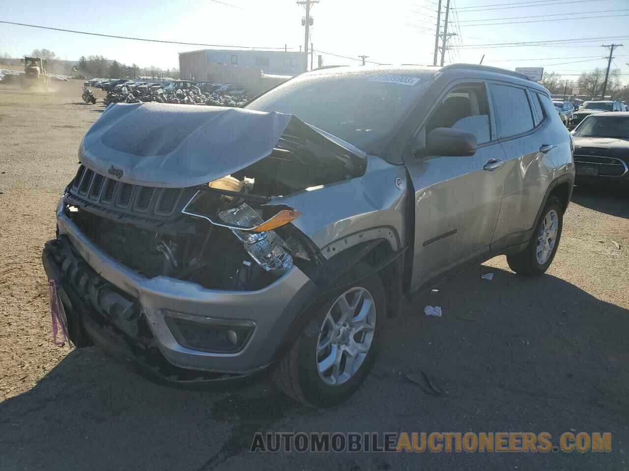 3C4NJDDB8KT748099 JEEP COMPASS 2019