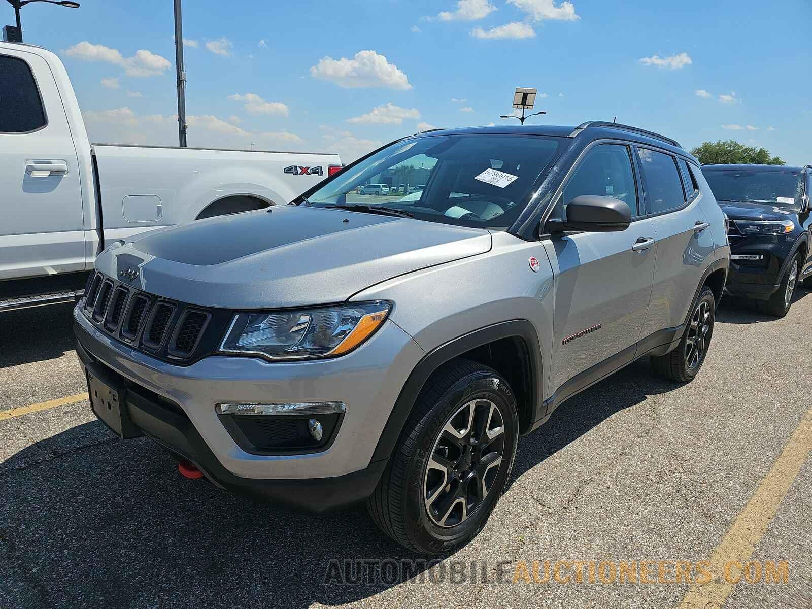 3C4NJDDB8KT754260 Jeep Compass 2019