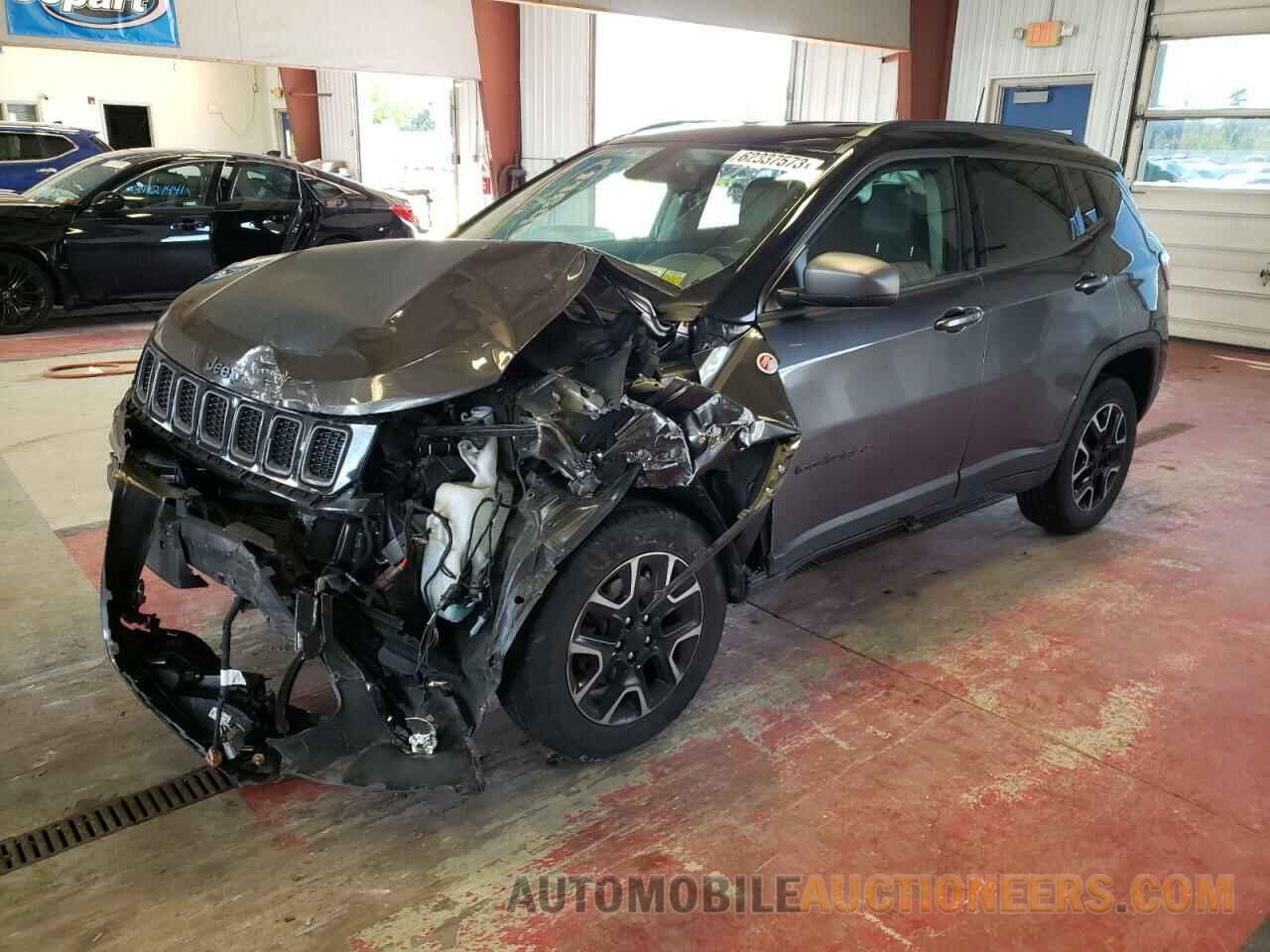 3C4NJDDB8KT766537 JEEP COMPASS 2019