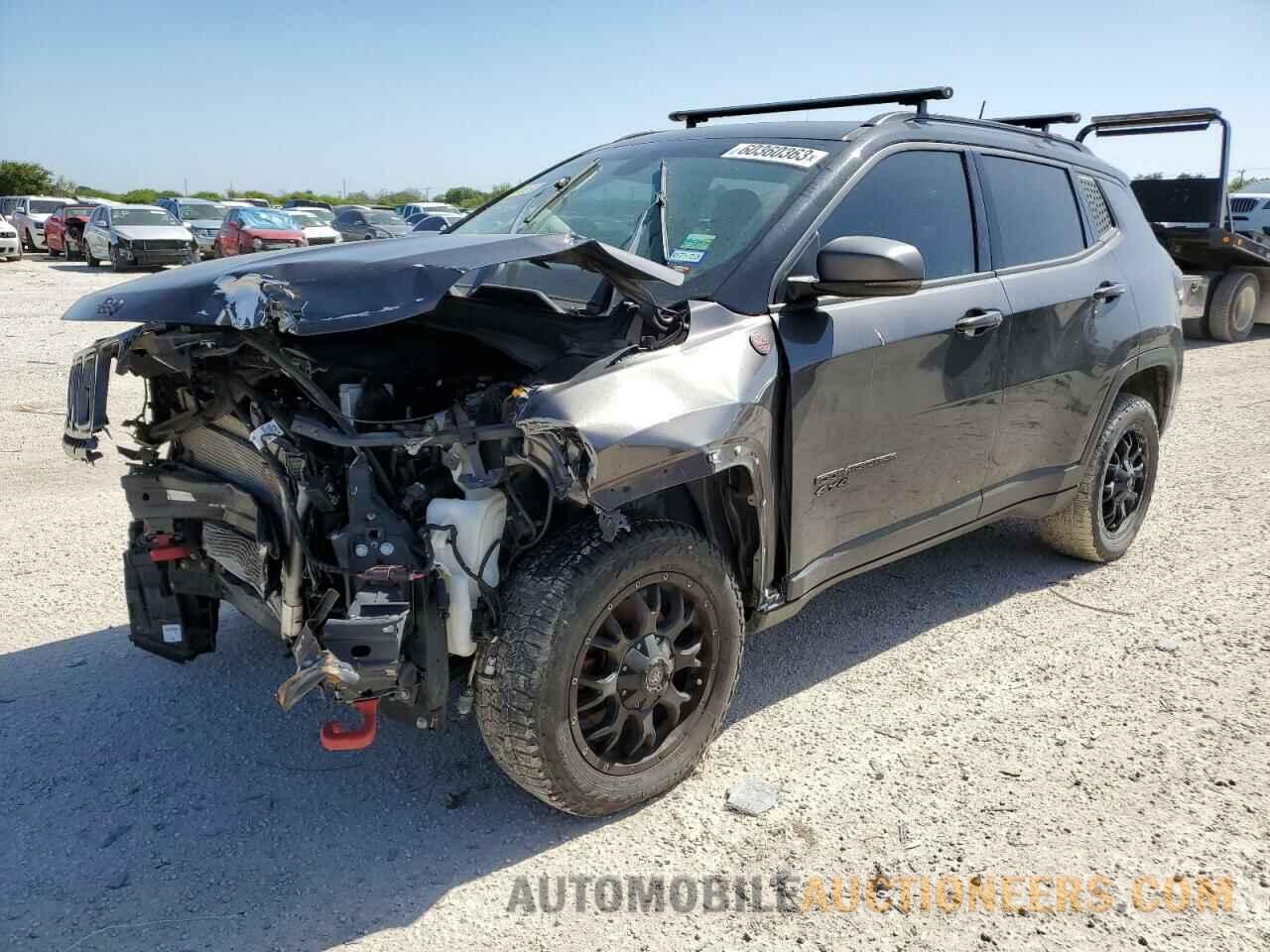 3C4NJDDB8KT799263 JEEP COMPASS 2019