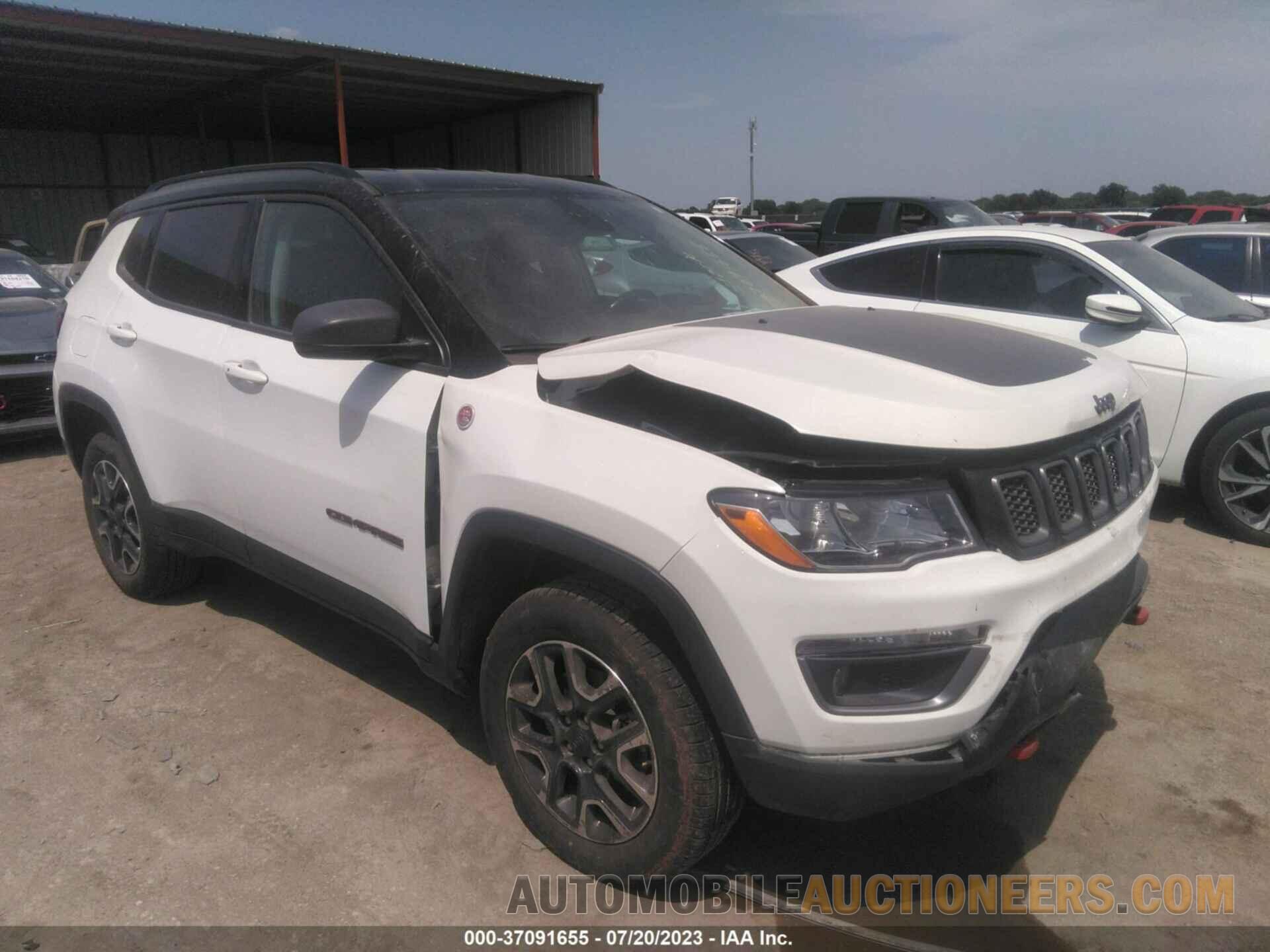 3C4NJDDB8LT111909 JEEP COMPASS 2020