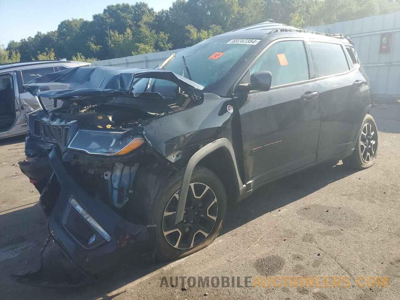 3C4NJDDB8MT513964 JEEP COMPASS 2021