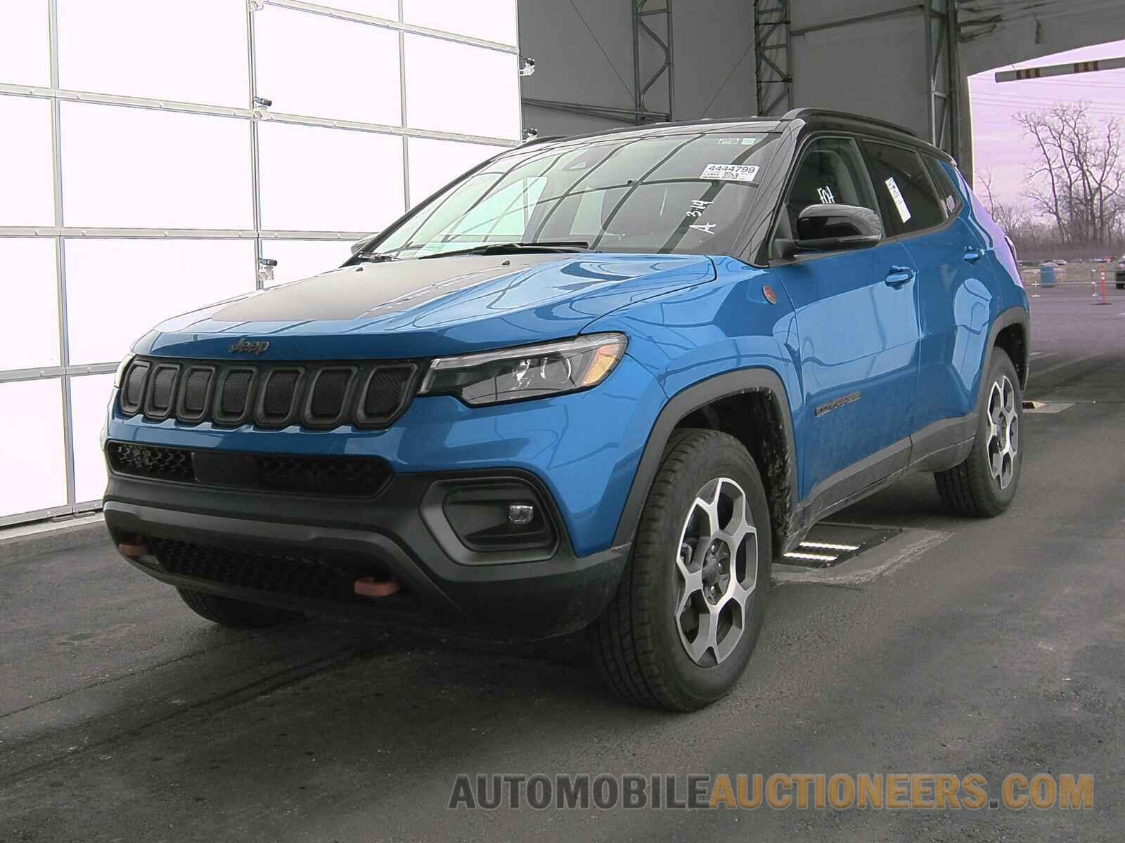 3C4NJDDB8NT192963 Jeep Compass 2022