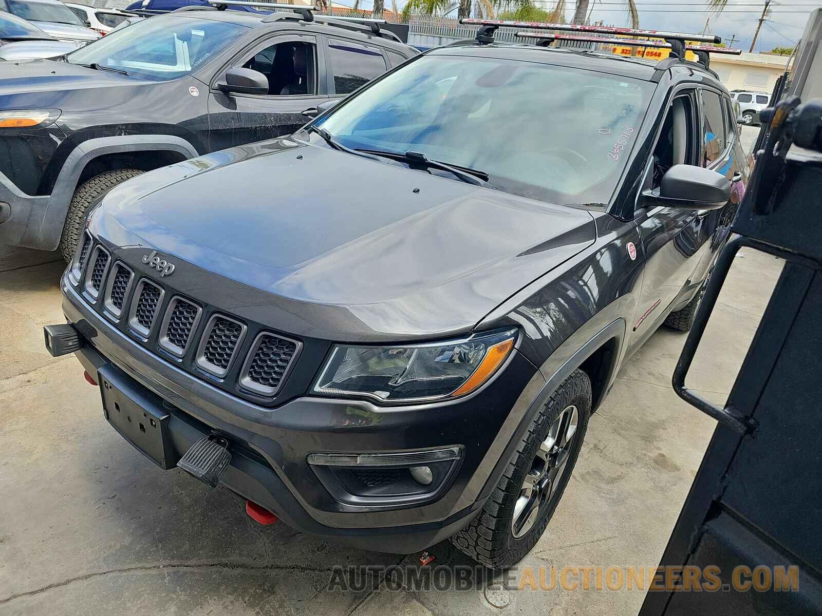 3C4NJDDB9JT234499 Jeep Compass 2018