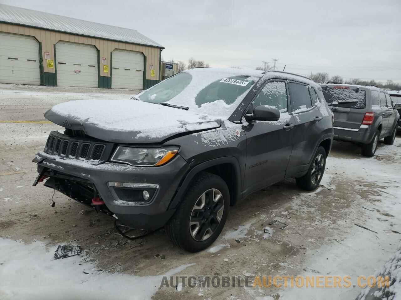 3C4NJDDB9JT417496 JEEP COMPASS 2018