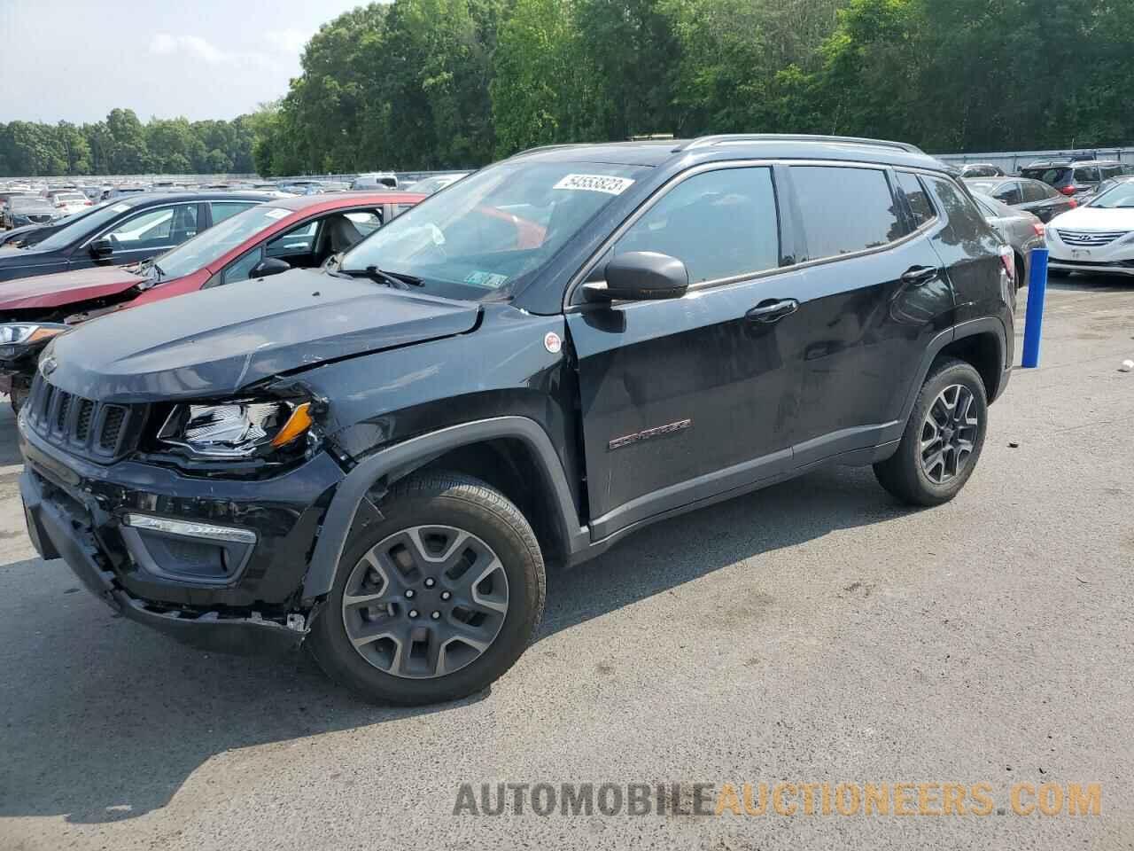 3C4NJDDB9JT485121 JEEP COMPASS 2018