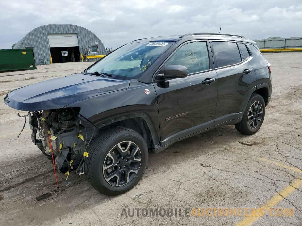 3C4NJDDB9JT501124 JEEP COMPASS 2018