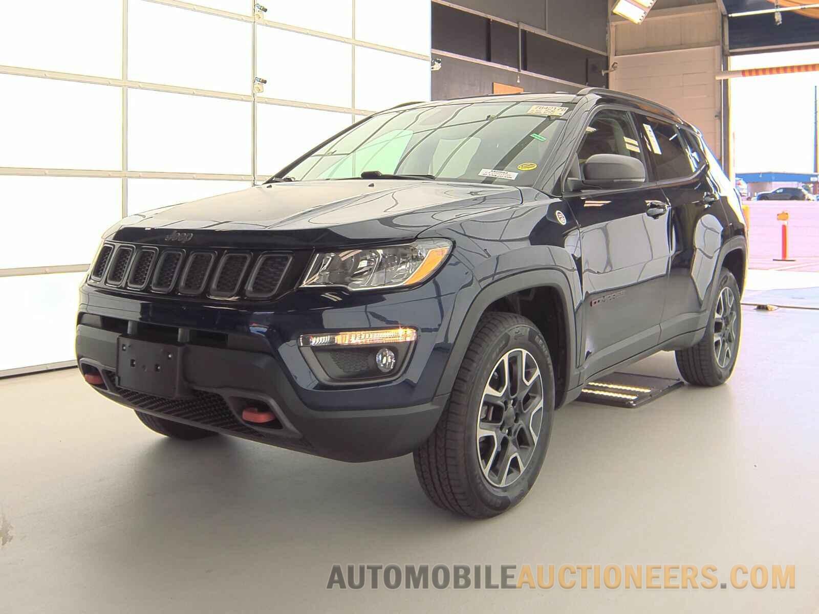 3C4NJDDB9KT619286 Jeep Compass 2019