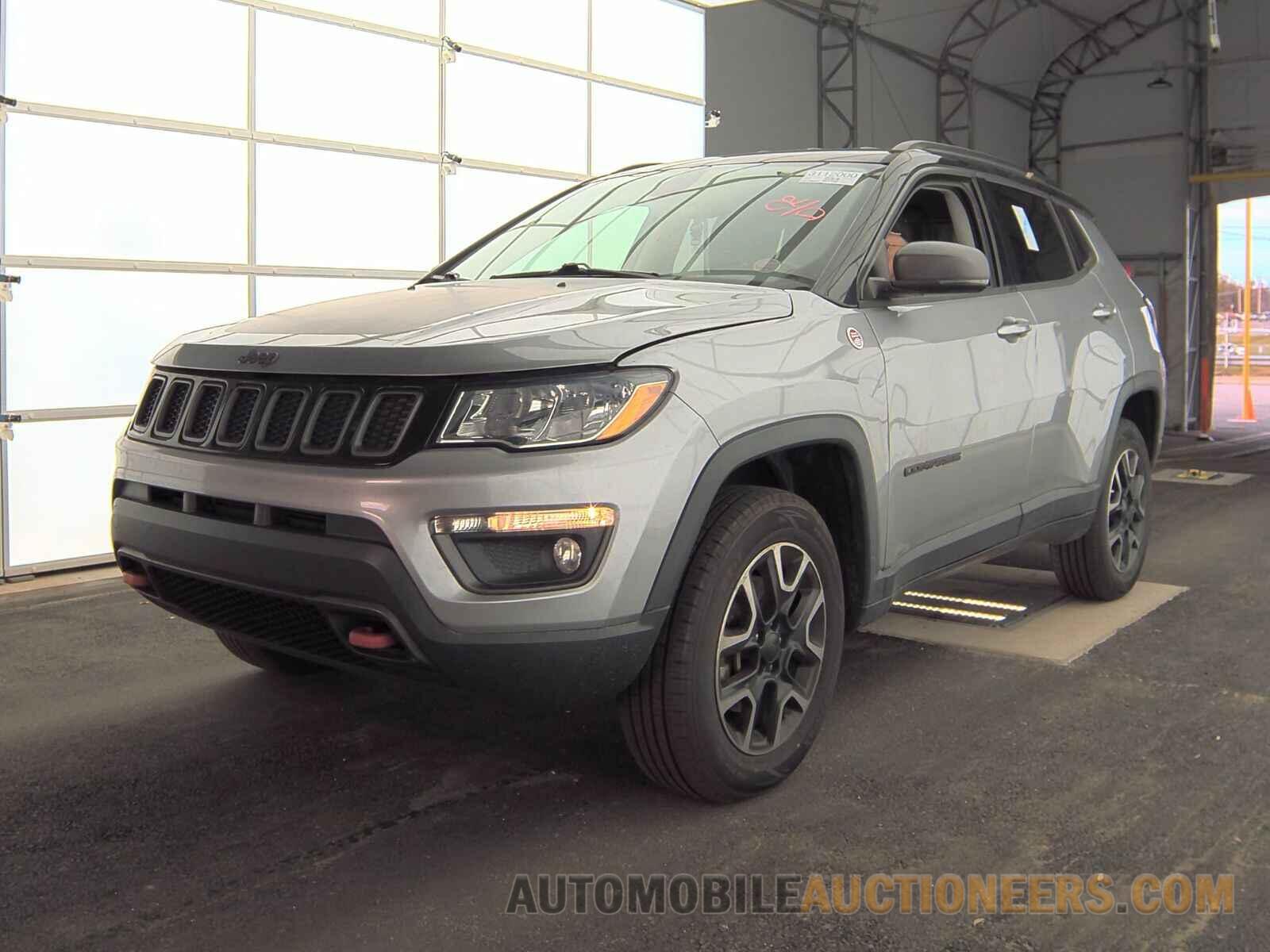 3C4NJDDB9KT752680 Jeep Compass 2019