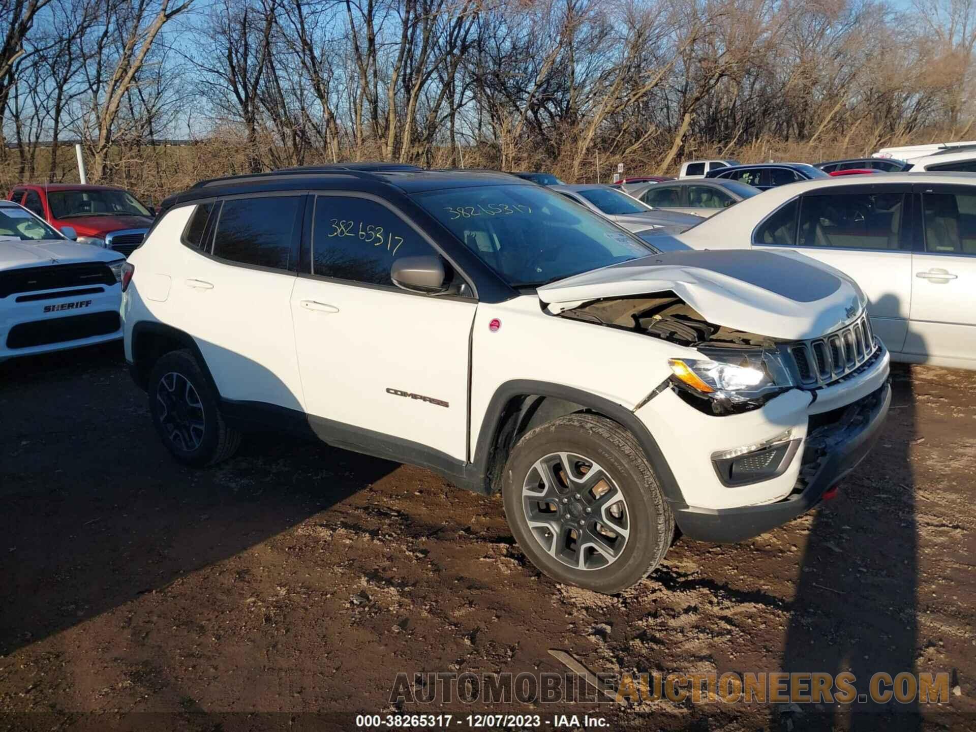 3C4NJDDB9KT780561 JEEP COMPASS 2019