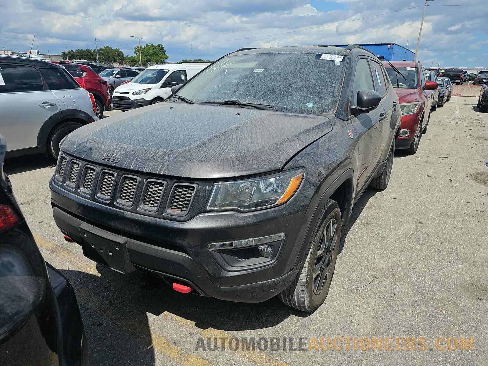 3C4NJDDB9LT177174 Jeep Compass 2020