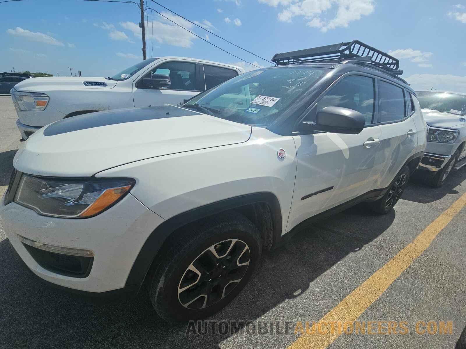 3C4NJDDB9LT207774 Jeep Compass 2020