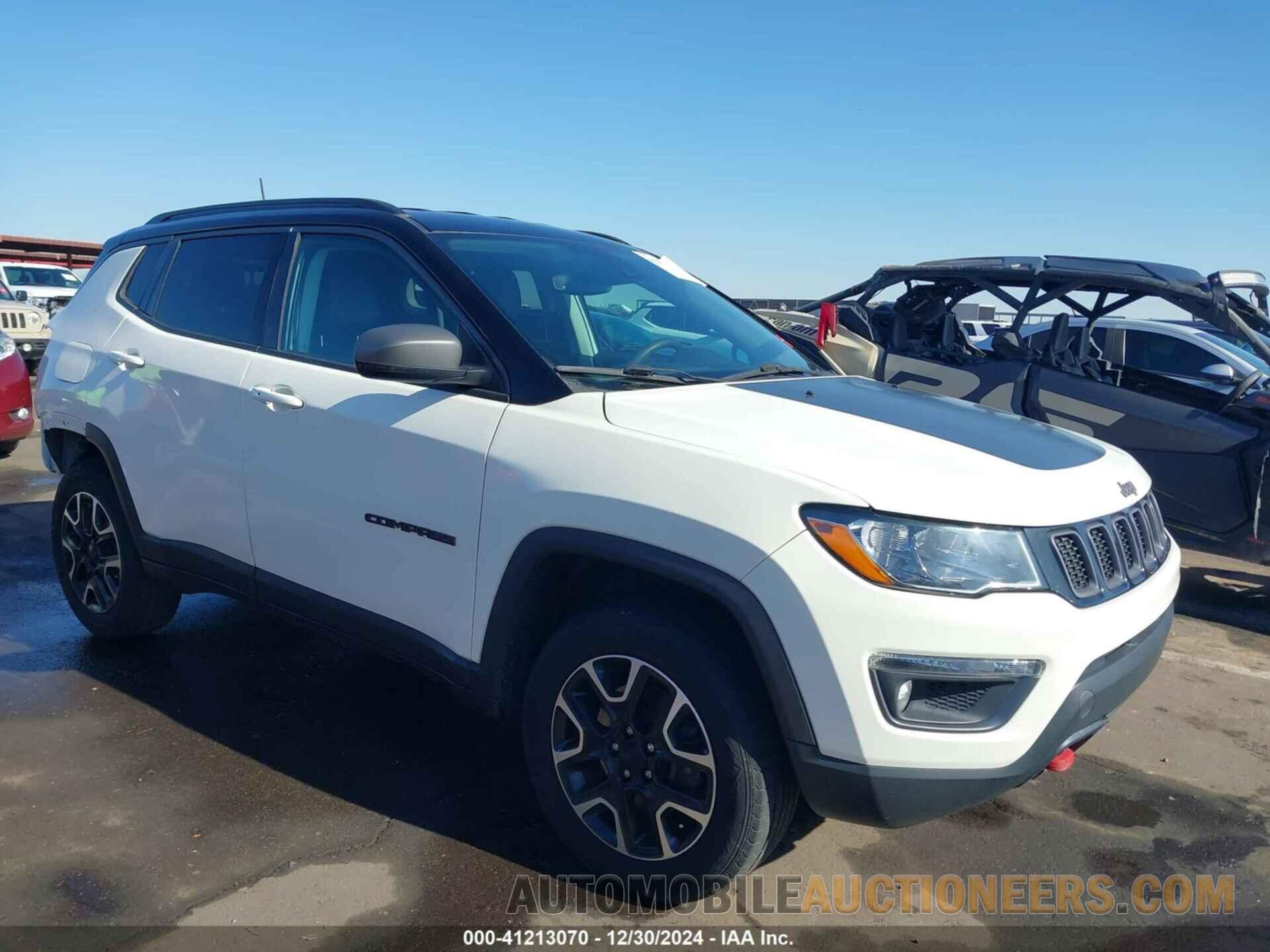 3C4NJDDB9MT556564 JEEP COMPASS 2021