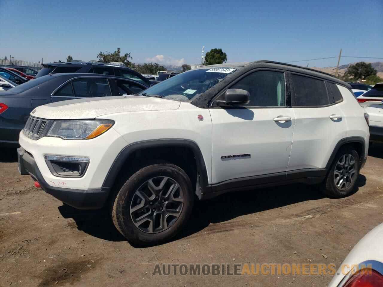 3C4NJDDBXJT501195 JEEP COMPASS 2018