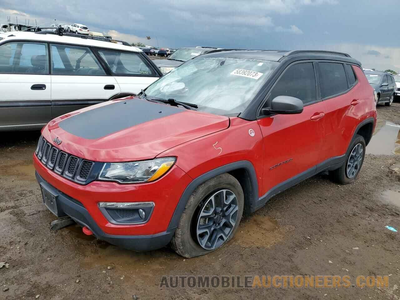 3C4NJDDBXKT618258 JEEP COMPASS 2019