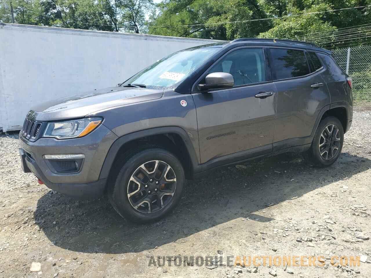 3C4NJDDBXKT722359 JEEP COMPASS 2019