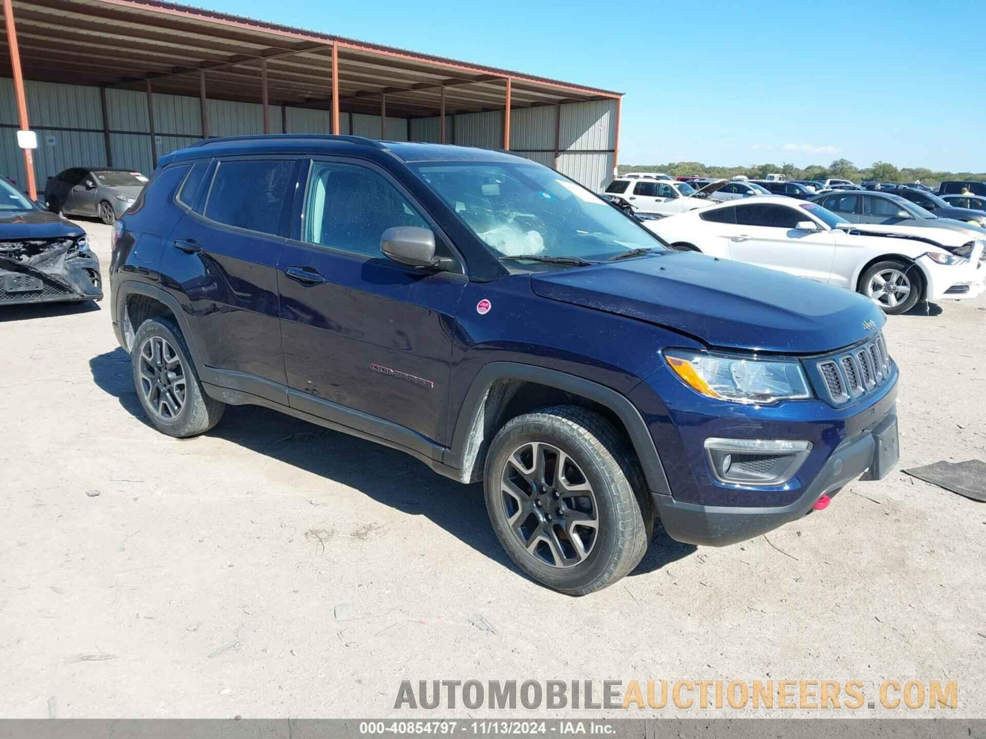 3C4NJDDBXKT733264 JEEP COMPASS 2019