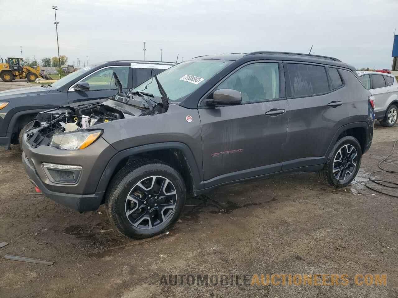 3C4NJDDBXKT776003 JEEP COMPASS 2019