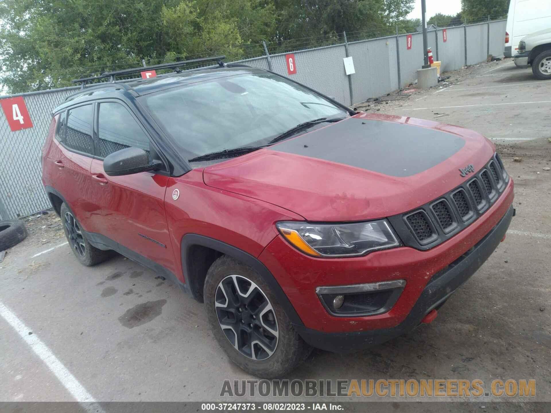 3C4NJDDBXLT131966 JEEP COMPASS 2020