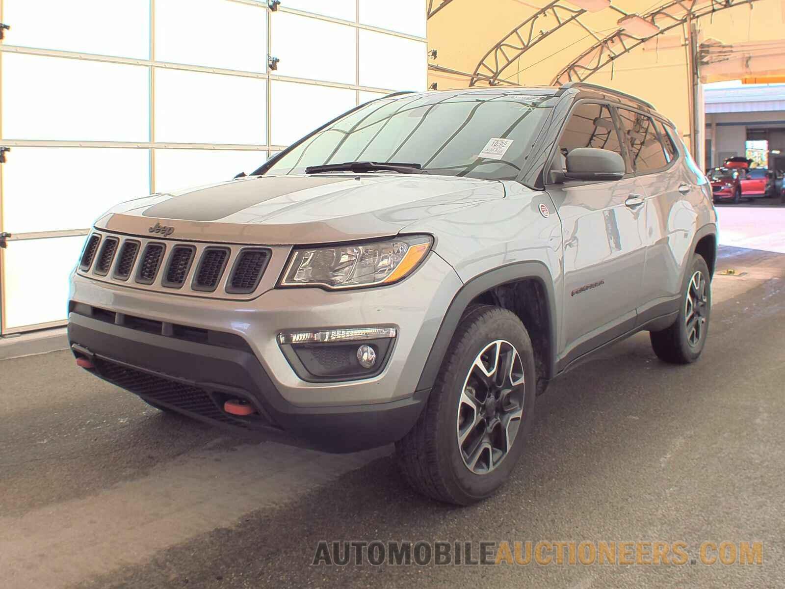 3C4NJDDBXLT155717 Jeep Compass 2020