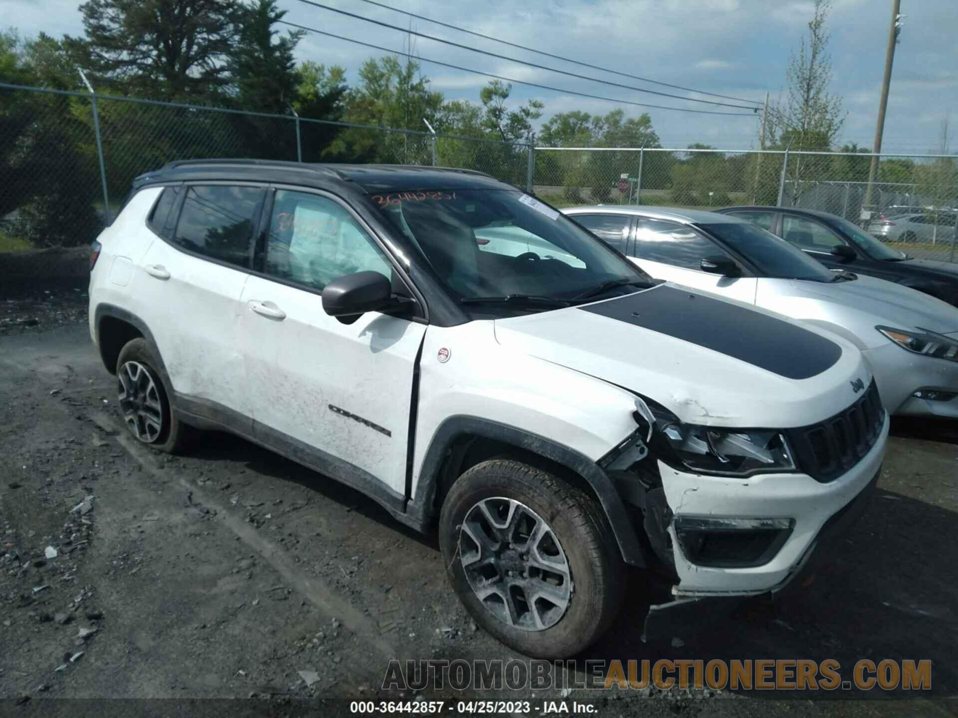 3C4NJDDBXMT523833 JEEP COMPASS 2021