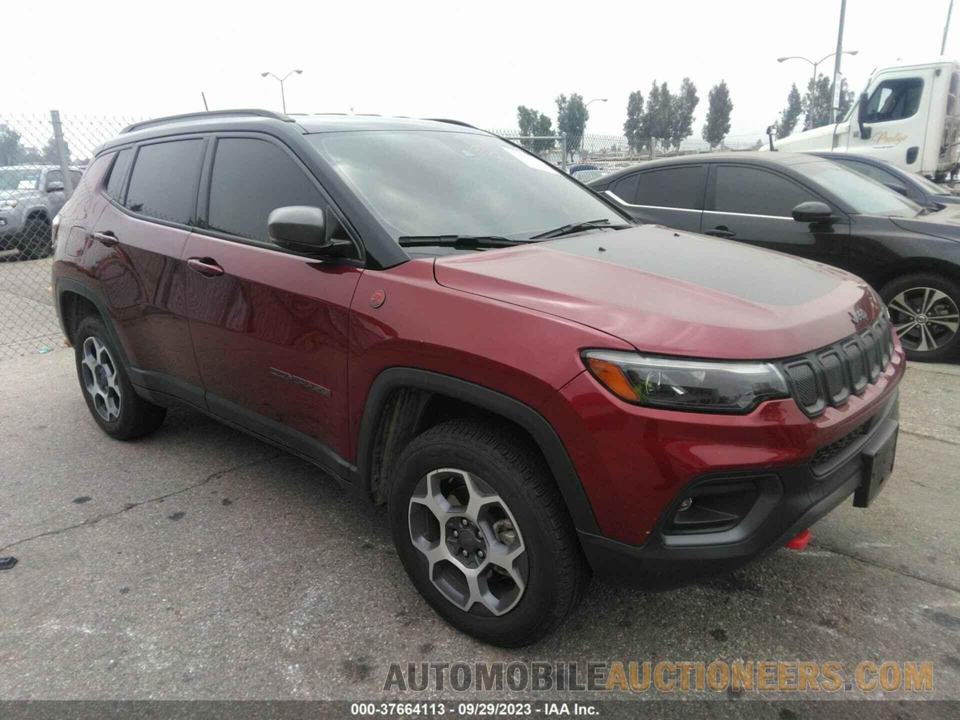 3C4NJDDBXNT152352 JEEP COMPASS 2022