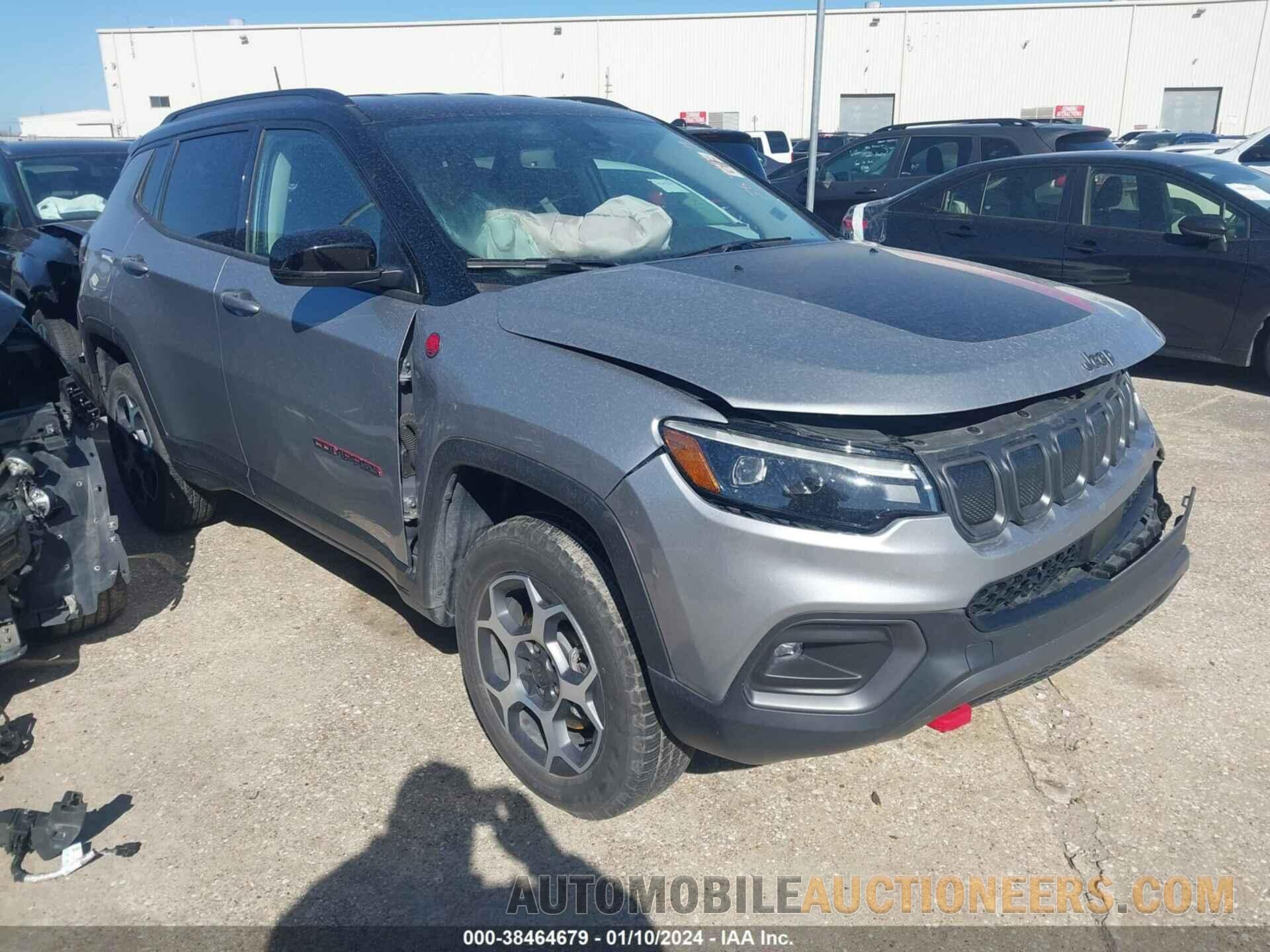 3C4NJDDBXNT163111 JEEP COMPASS 2022