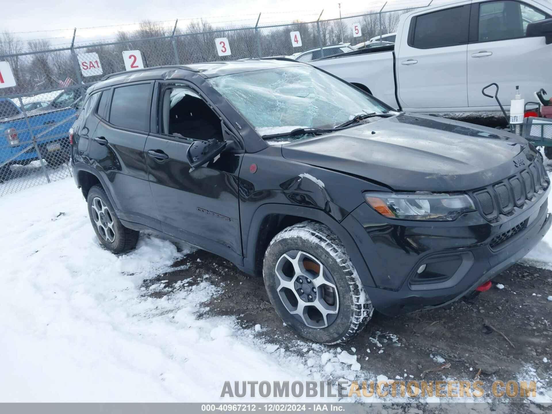 3C4NJDDBXNT163285 JEEP COMPASS 2022